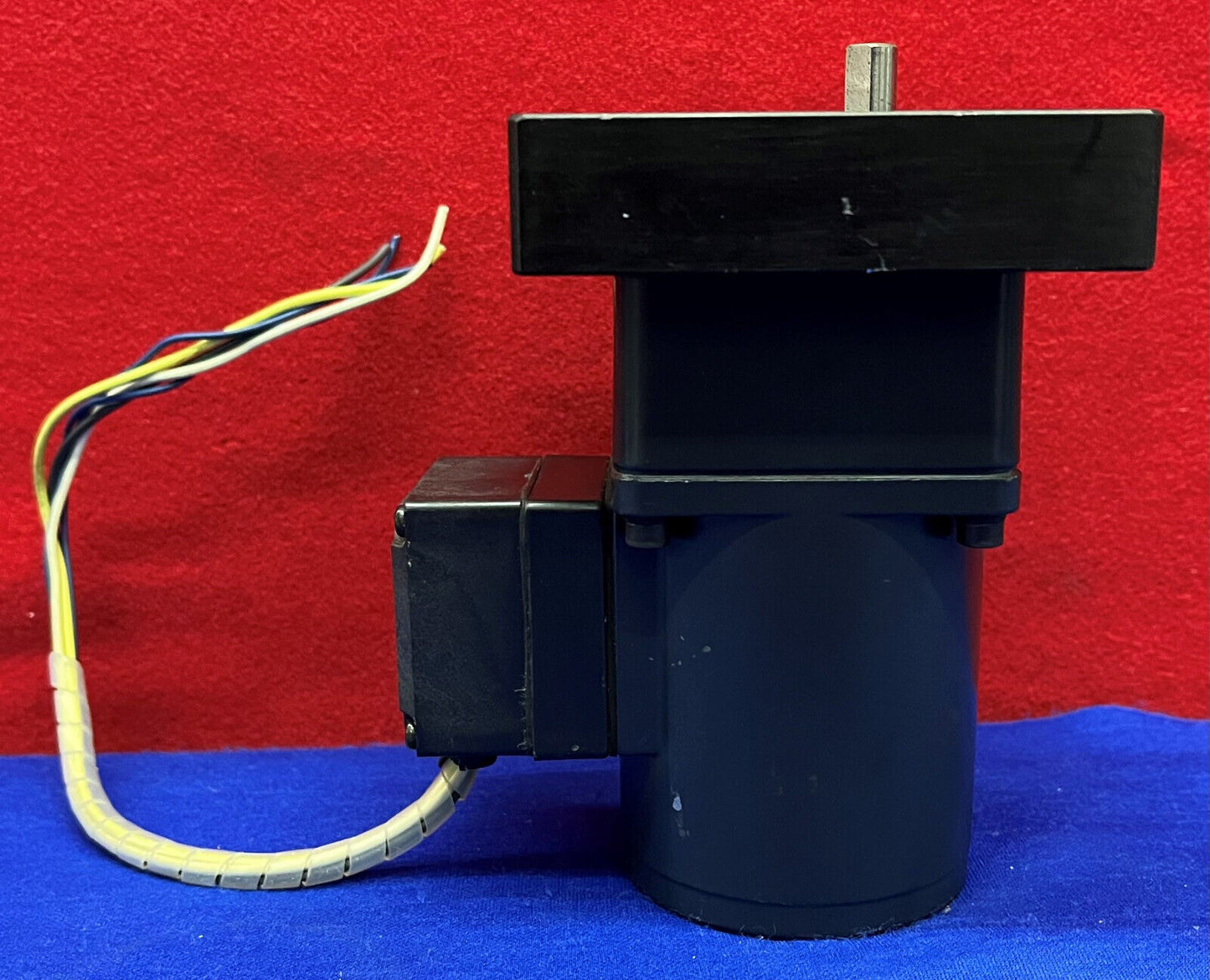 OM Oriental Motor AC Torque 2TK3CGN-A Motor met 2GN3.6K tandwielkop