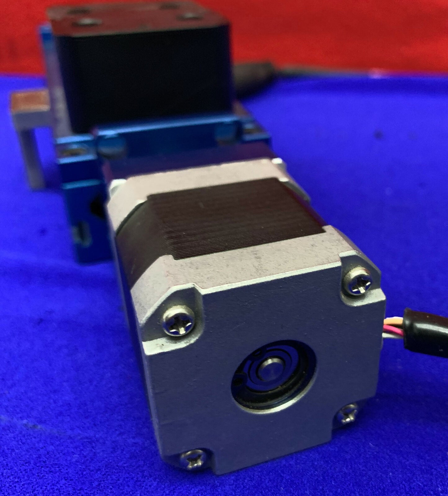 THOMSON MM33LCAL 200 AVEC MOUVEMENT APPLIQUÉ HT17-075 GLISSIÈRE LINÉAIRE MOTORISÉE