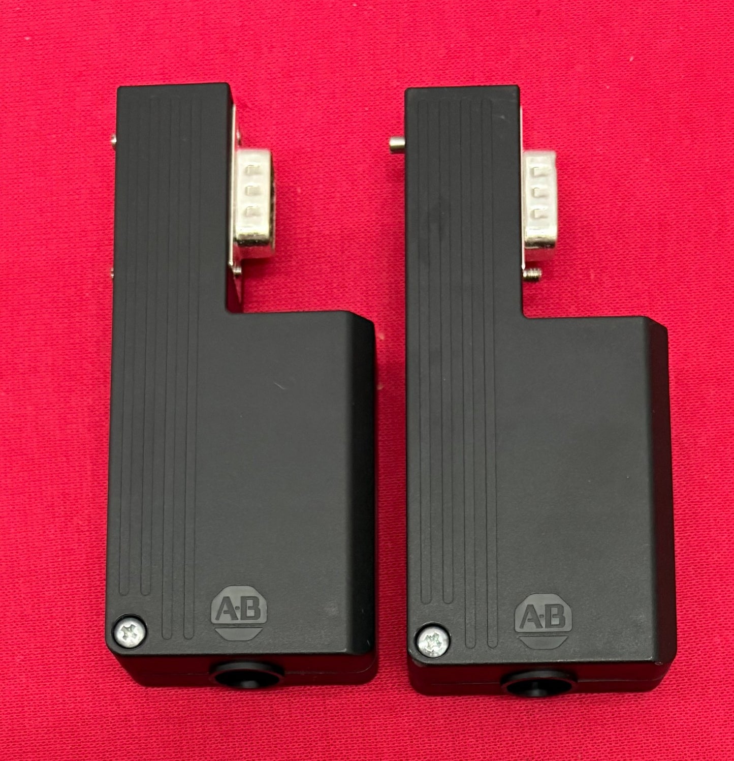 Allen Bradley 2090-K2CK-D15M Ser. A D-SUB 15 PIN MOTOR FEEDBACK CONNECTOR  QTY 2