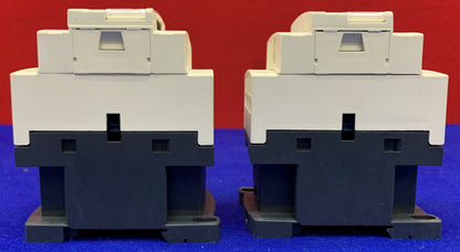 Lotto di 2 Schneider Square D Telemecanique CAD50G7 Relè di controllo