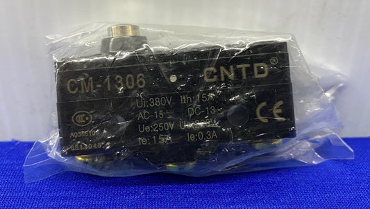 CNTD ® CM-1306 MICRO SWITCH/LIMIT SWITCH - 1 LOT QTY 7