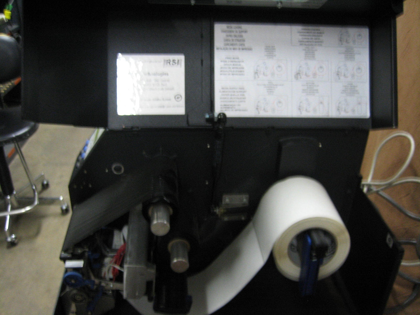 PRESSIZA  P4083 THERMAL LABEL MAKER TESTED TO POWER ON OK