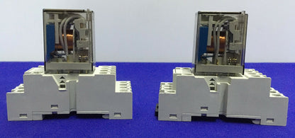 1 LOT VAN 2 Allen Bradley - 700-HN103 MINIATUUR RELAIS SOCKET &amp; 700-HC24Z24-4 RELAIS 