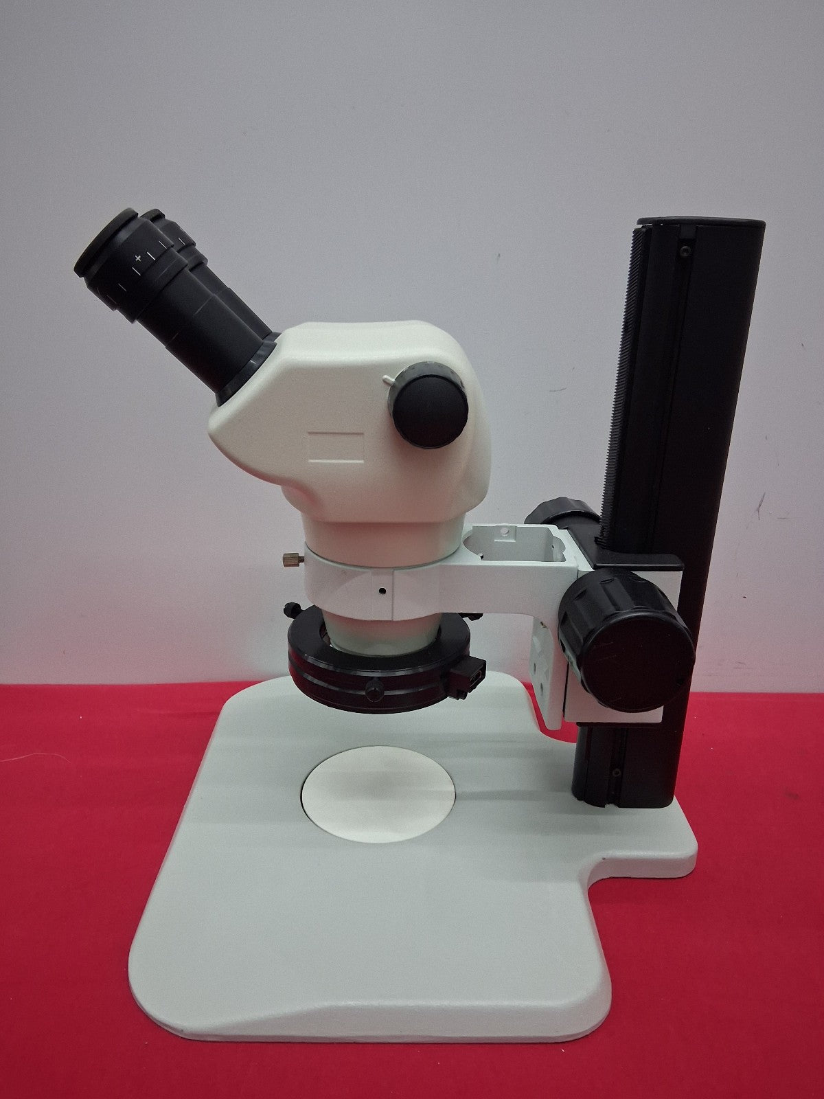 USED MMBT TS-NL Track Stand LED Stereo Microscope 8-50x Magnificaiton