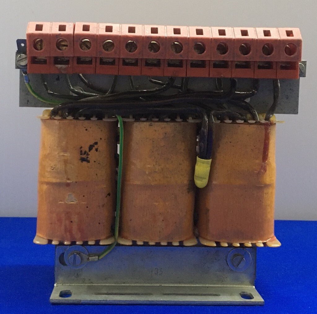 ISMET 89/059088 TRASFORMATORE 50HZ TIPO DA III/Y PR 220/380V 0,200 kVA sek 18-20 V