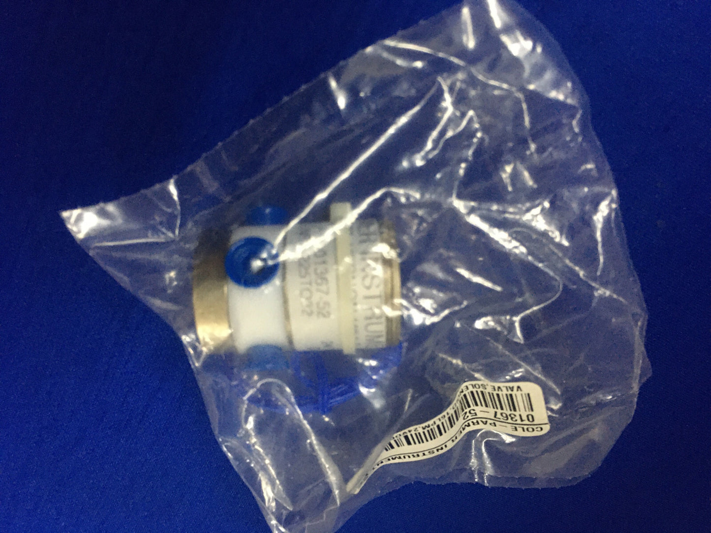 COLE-PARMER INSTRUMENT 01367-52 バルブソレノイド 16LPM 24VDC