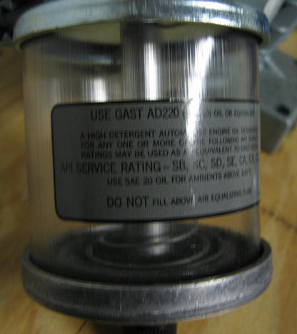 GAST 65 SERIES ROTARY VANE VACUUM PUMP/COMPRESSOR 2065-V2A - FOR PARTS/REPAIR