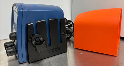 NORDSON EFD ULTIMUS™  I 70170 FLUID DISPENSER w/ FOOT PEDAL