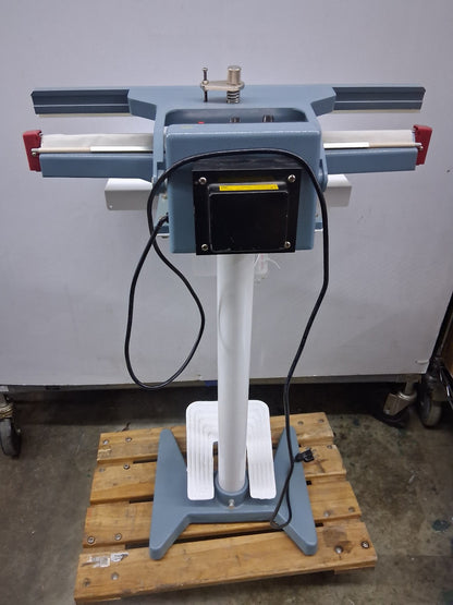 ULINE H-86 FOOT OPERATED IMPULSE SEALER 24" ITEM IS USED TESTED WORKS.