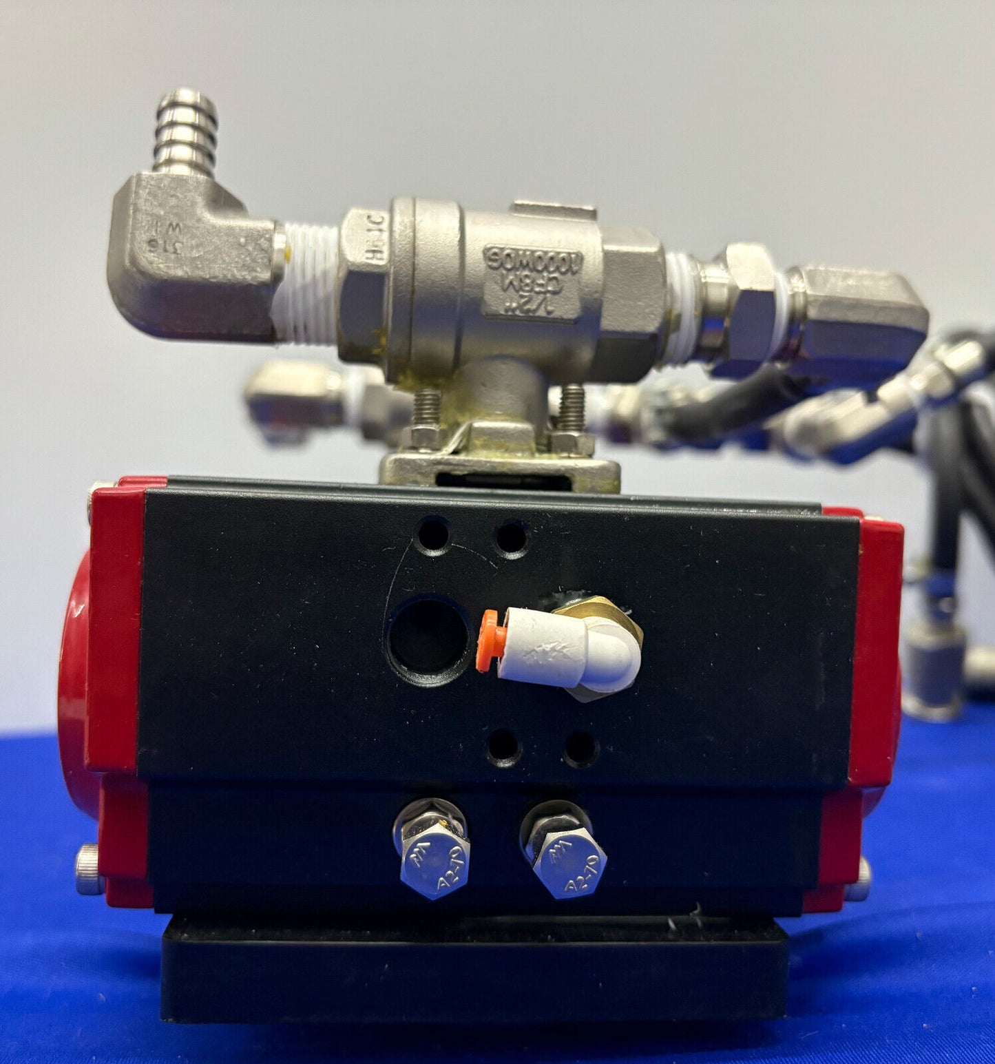 ANDERSON DWYER SERIES WE08 PNEUMATIC ACTUATOR 2 PIECE NPT BRASS BALL VALVE 80PSI