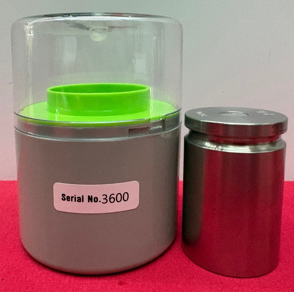 TROEMNER CL 5 2LB PRECISION CYLINDRICAL WEIGHT w/ CASE STAINLESS STEEL