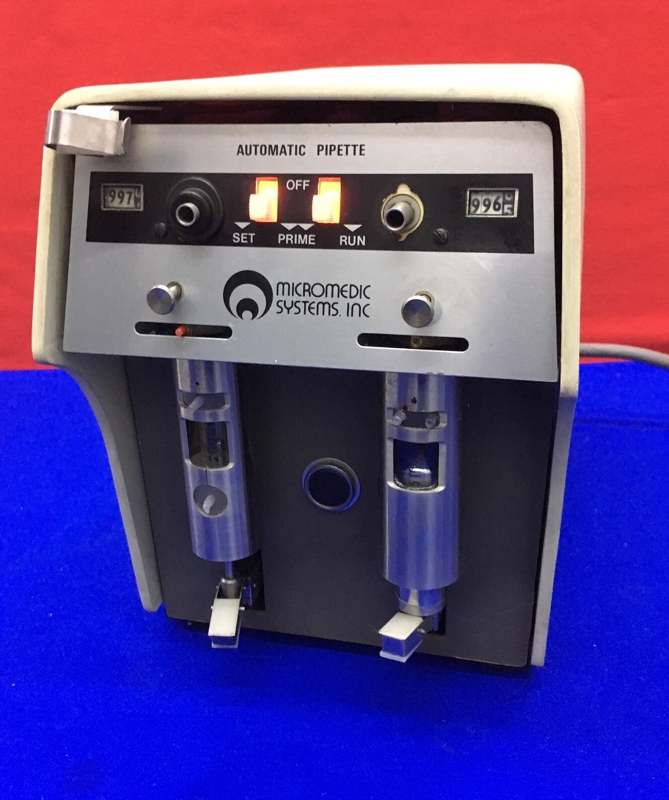 VOOR ONDERDELEN OF REPARATIE MICROMEDIC SYSTEMS 25000 AUTOMATISCHE PIPET DUBBELE POMP