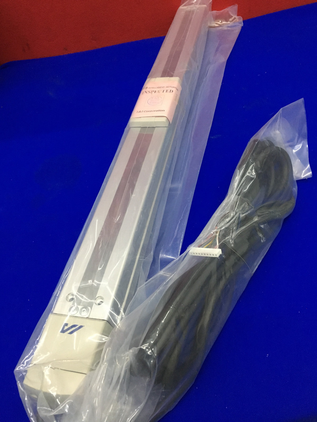 ACTUADOR LINEAL INTELIGENTE DS-SA5L-450 DE IAI CORPORATION