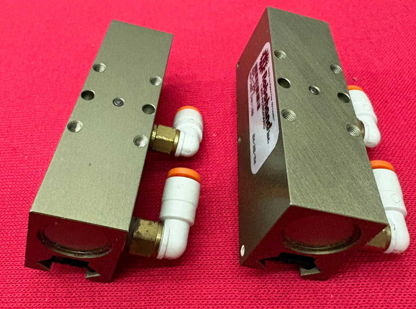 ROBOHAND PARALLEL PNEUMATIC GRIPPER RPL-2M - 1 LOT QTY 2