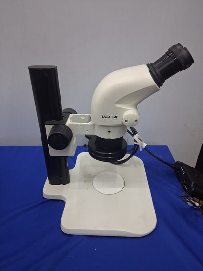 LEICA S4E STEREO ZOOM MICROSCOPE 6.3 -30 X MAGNIFICATION WITH STAND & LED LIGHT
