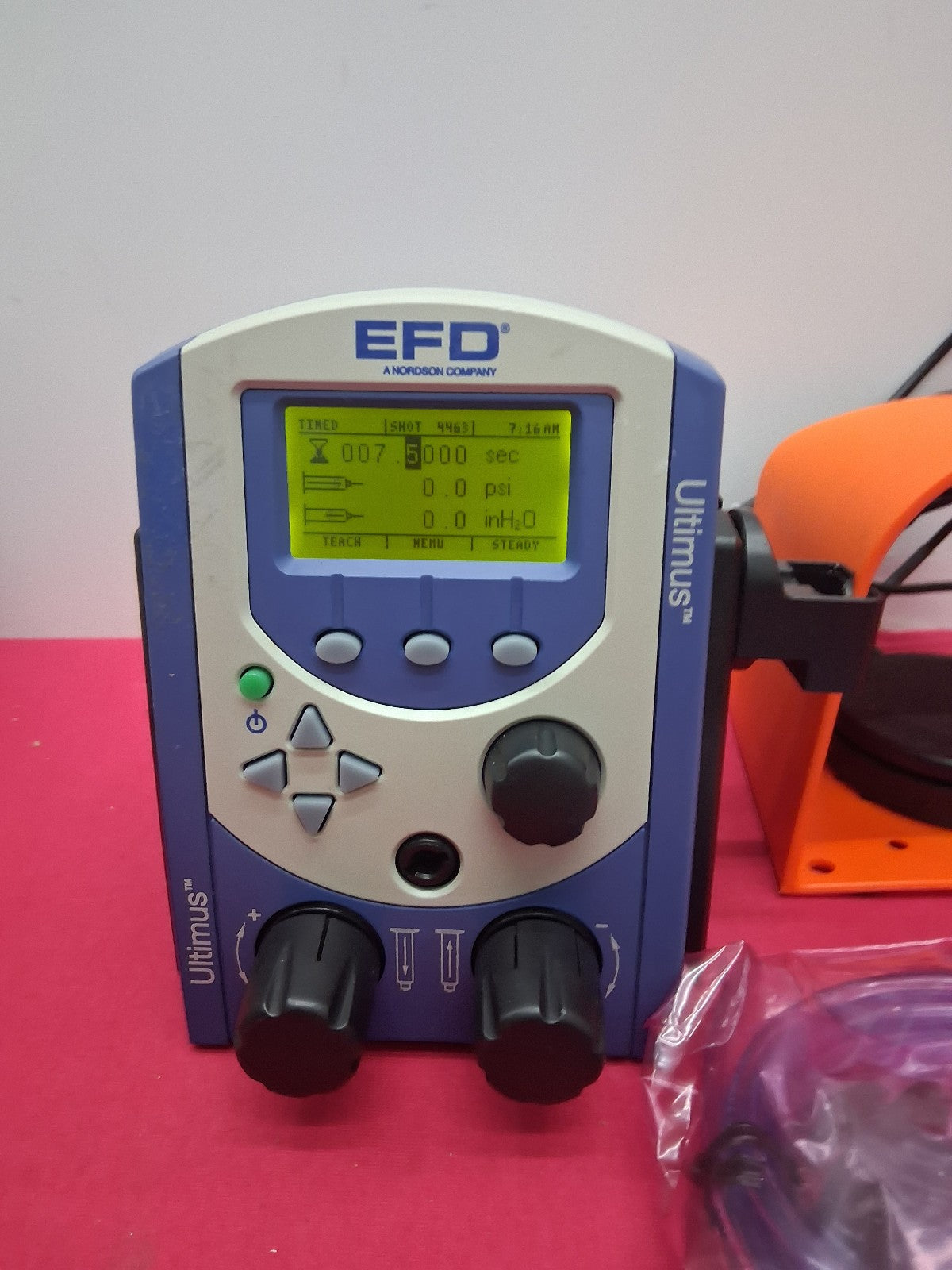 NORDSON ULTIMUS ULTRA 2415 7002003 EFD DISPENSER ADHESIVE FLUID DISPENSER TESTED
