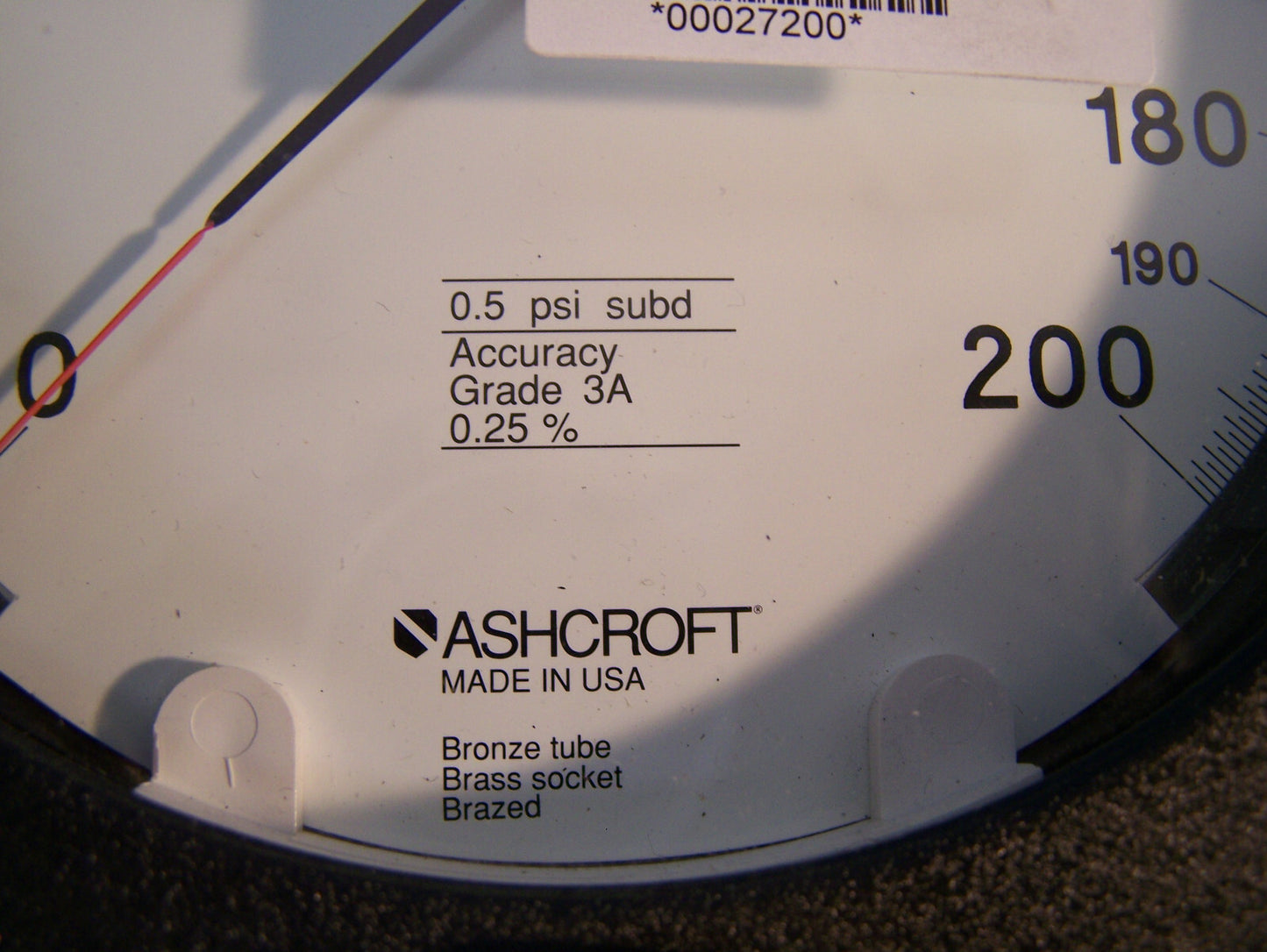 ASHCROFT TEST GAUGE Q-8605 0-200 PSI TEMPERATURE COMPENSATED 0.5 PSI SUBD