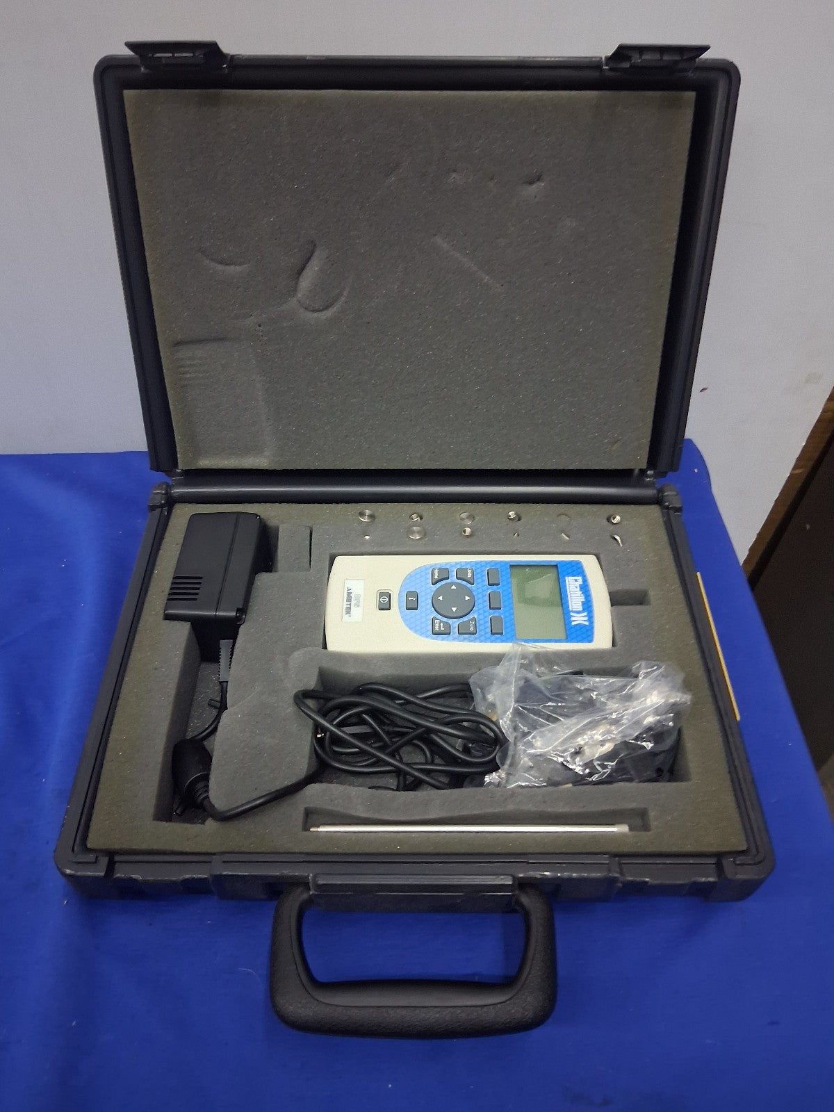 Chatillon Ametek DFS-050 Digital Force Gauge Load Cell  50 lbf w Hard Case Tips