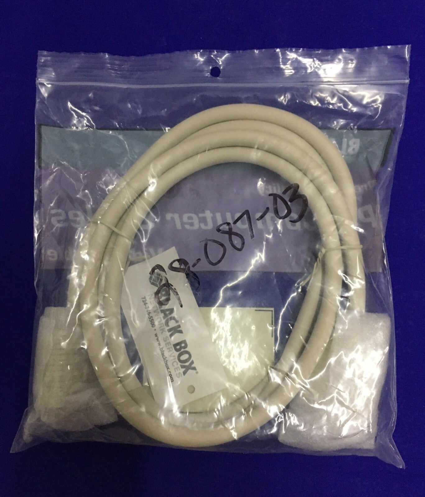 Câble vidéo VGA haut de gamme de 1,5 m (5 pi) de BLACK BOX NETWORK SERVICES EVNPS05-0005-MF 