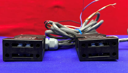 1 Menge mit 2 Stück – Schmersal AZ 16-02ZVRK Verriegelungsschalter (ohne Schlüssel)