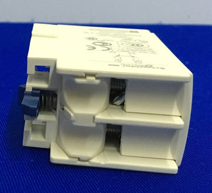 SCHNEIDER ELECTRIC LADN11 / TESYS 038383 INST. CONTACT BLOCK