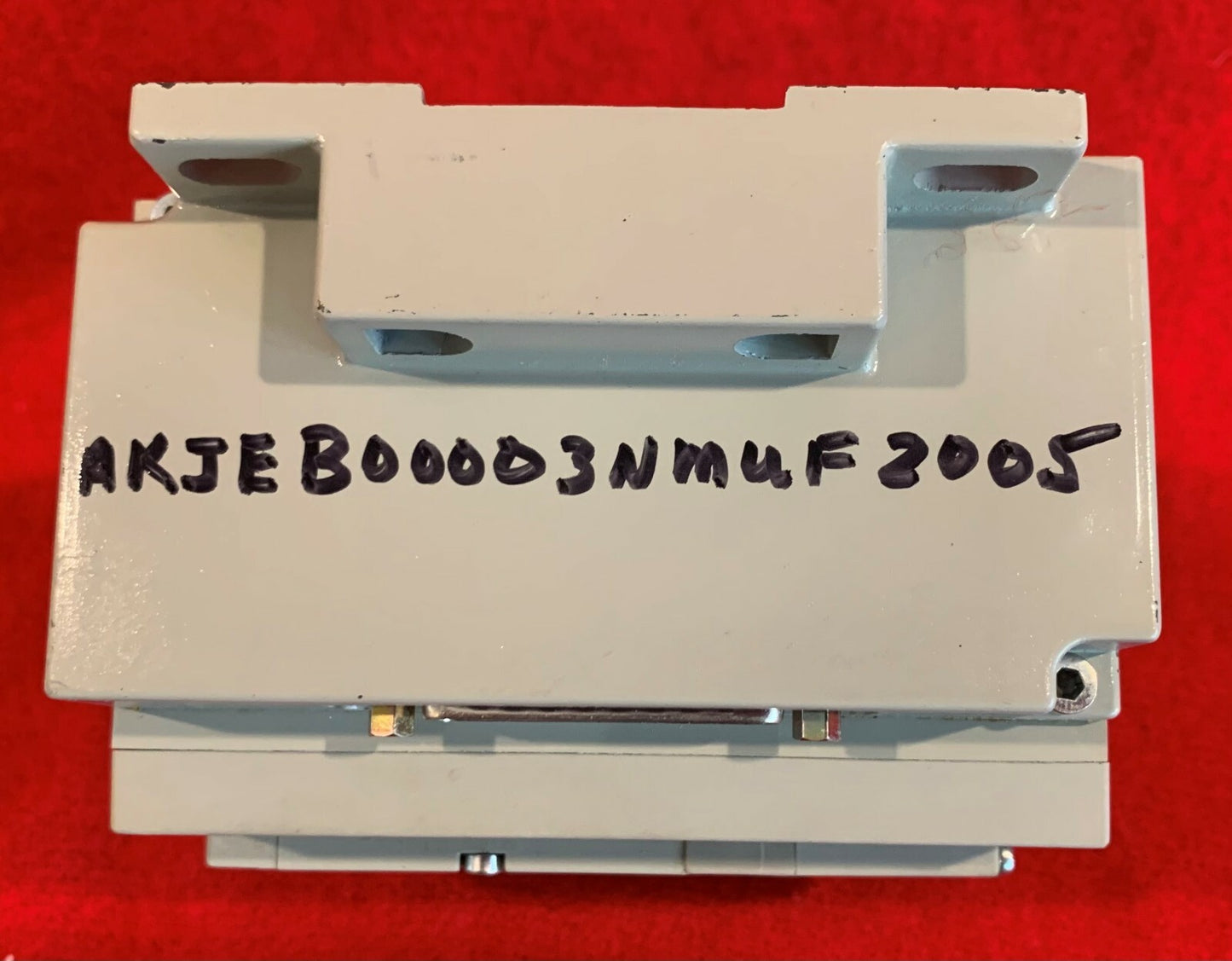 NUMATICS SOLENOID PNEUMATIC VALVE ASSEMBLY BANK 051BA4Z2MN00061