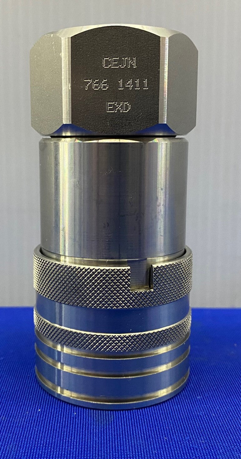 CEJN 766 6411 SS FLAT FACE QUICK-CONNECT COUPLING & NIPPLE  3/4" FEMALE