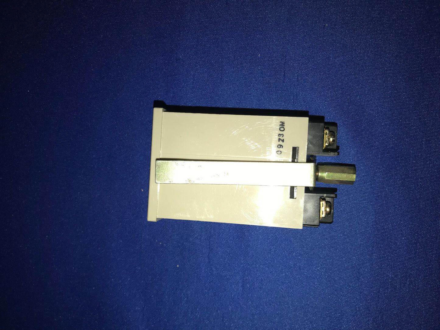 OMRON DIGITALER ZÄHLER MODELL H7EC-FBY