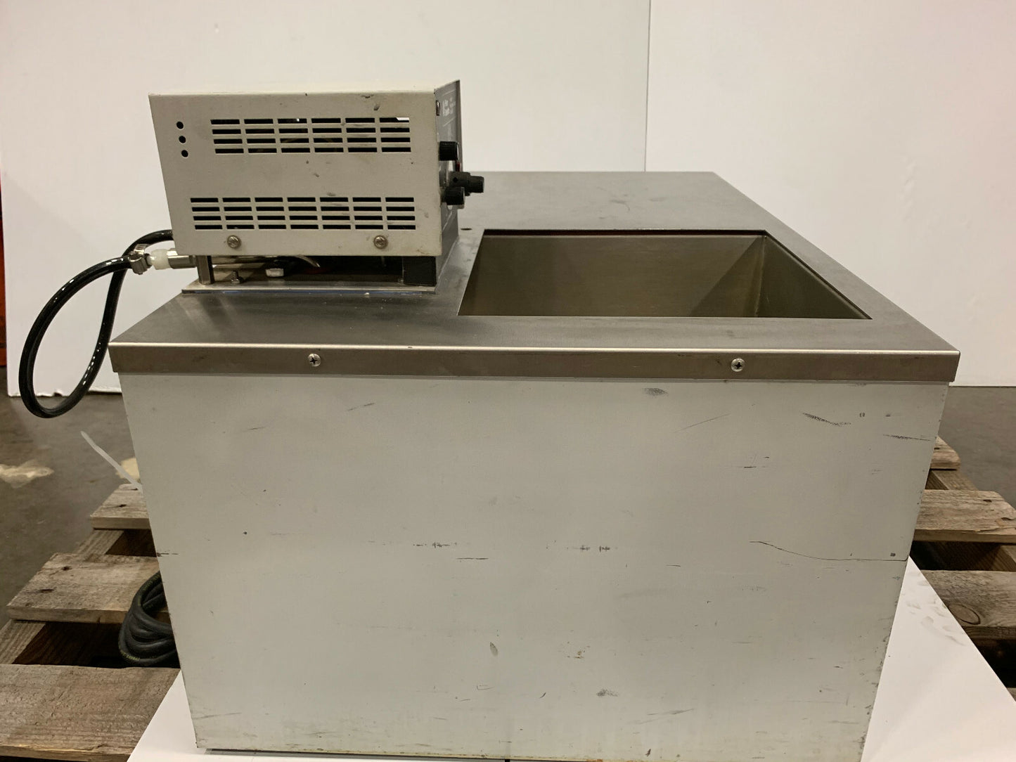 BAÑO CIRCULADOR REFRIGERADO FISHER SCIENTIFIC ISOTEMP MODELO 960 / SIN TAPA