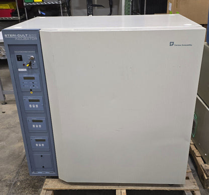 FORMA SCIENTIFIC STERI-CULT 200 INCUBATOR 3033 115V 60 HZ 7 AMP 1 PHASE