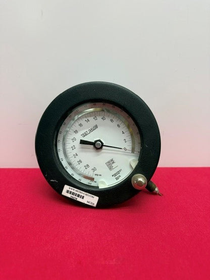 Ashcroft test gauge Temperature Compensated 0.1 Inhg subd 0.5 kPa subd