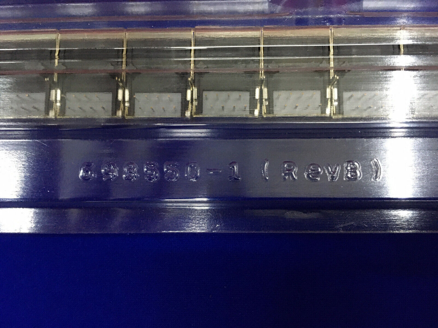 1 パック 90 アンペア 558342-1 00 REV B / DIGI-KEY A9090-ND モジュラー電話ジャック