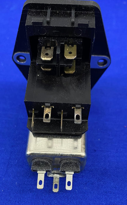 MÓDULO DE RECEPTÁCULO DIGI-KEY SCHAFFNER FN 389B-4/22 FN389B-4-22 - 1 PAQUETE CANTIDAD 20