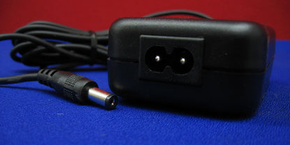 ALIMENTATORE AC BUT-15-1660 15 Volt DC 1660 mA 1,6 A GROUP WEST BUT 420-0050-1000