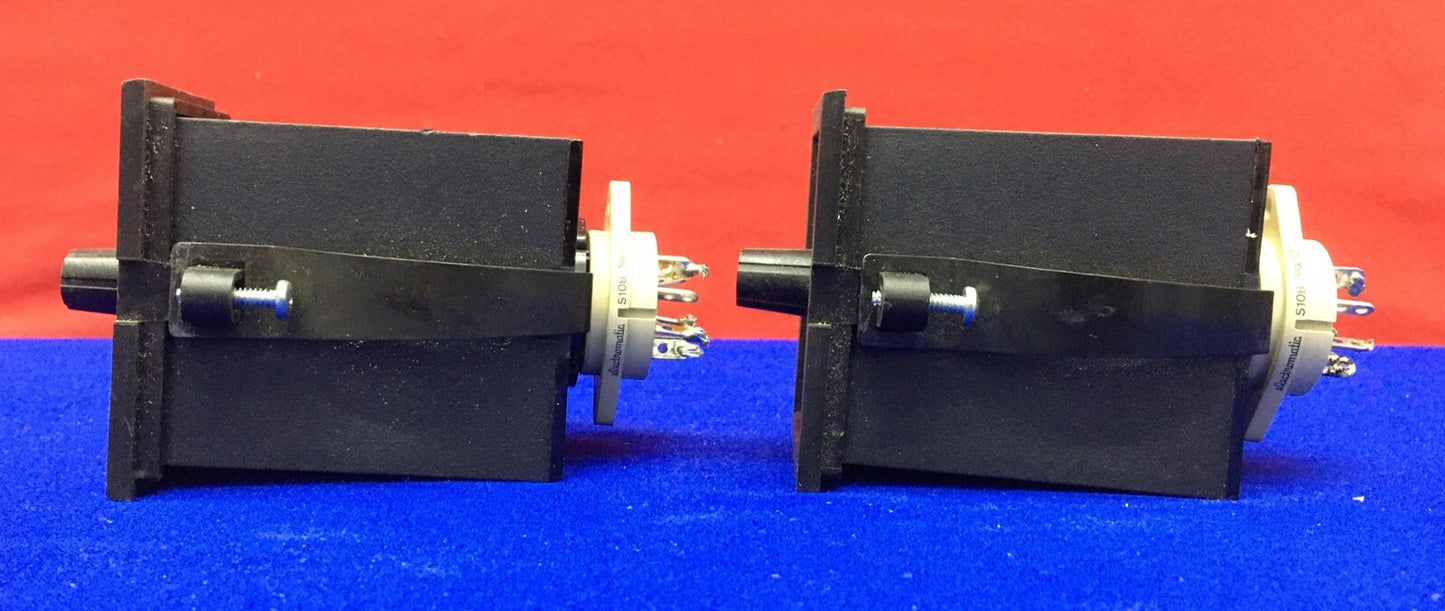 Menge 2 – ENTRELEC SSAC/TRM120A2Z30 Zeitverzögerungsrelais