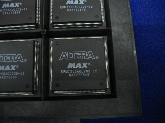 DISPOSITIVO LÓGICO PROGRAMABLE ALTERA EPM7256AQC208-12 BAA279849