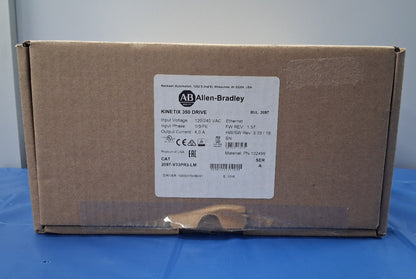 Allen Bradley KINETIX 350 DRIVE 102499 120V /240 VAC 1/3/PE 4,0 A 1.57 NEW