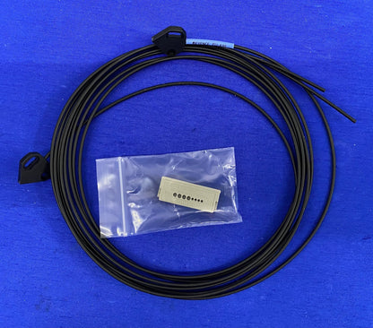 KEYENCE FU-A10 FIBER OPTIC SENSOR 2 METERS 10mm AREA BEAM