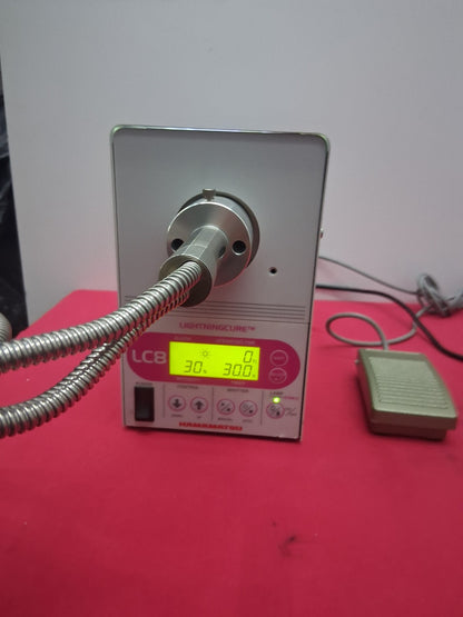 HAMAMATSU UV CURE LC8 L9588-01A-02 SPOT LIGHT SOURCE BIFURCATED WAND FOOT PEDAL
