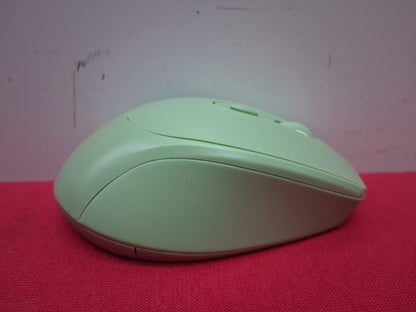 M105 WIRELESS MOUSE GREEN HIGH SPEED RESPONSE BUTTONS BRAND NEW COMPUTER MOUSE