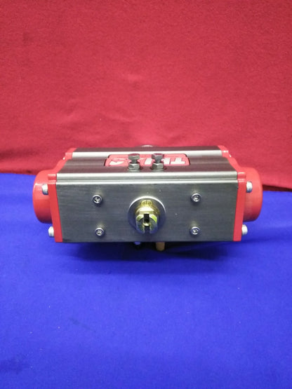 TRIAC 38TX0502R2SXXL 2R40SR SPRING RETURN ACTUATOR MOUNTED TO 38 SERIES 3-WAY 31