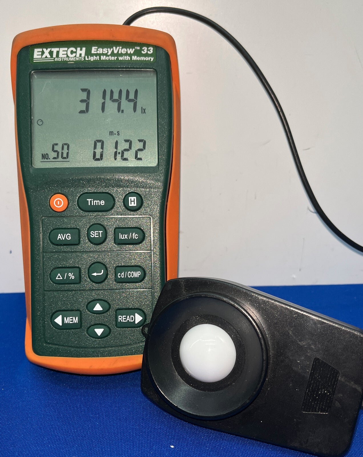 EXTECH EASYVIEW ™ 33 DIGITALE LICHTMETER MET GEHEUGEN &amp; KOFFER