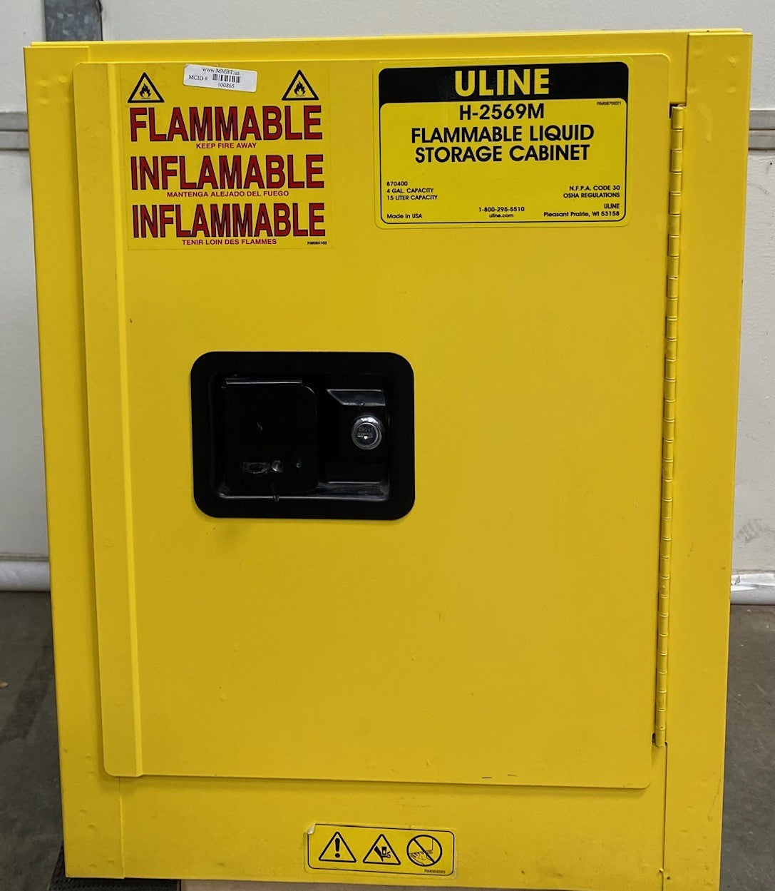 ULINE H-2569M FLAMMABLE LIQUID STORAGE CABINET COUNTERTOP 870400 4 GAL CAPACITY