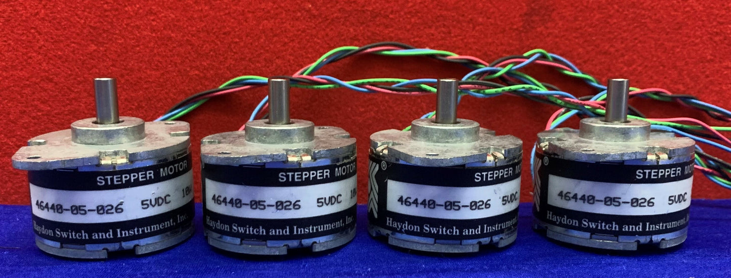 Lote de 4 - Motor paso a paso rotativo Haydon serie 46000 46440-05 de 46 mm y 5 V CC
