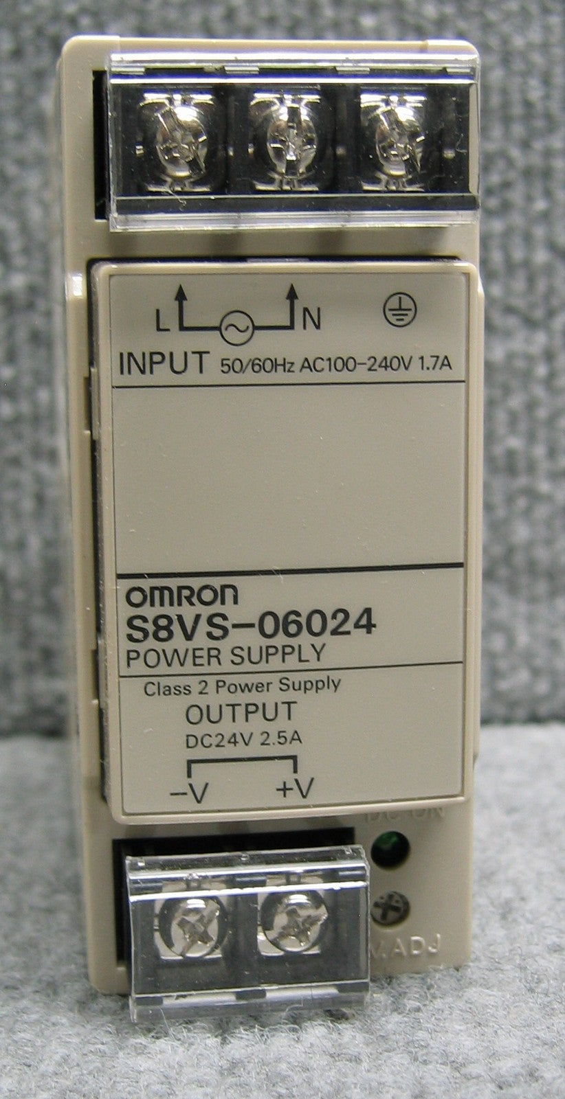 OMRON S8VS-06024 VOEDING 