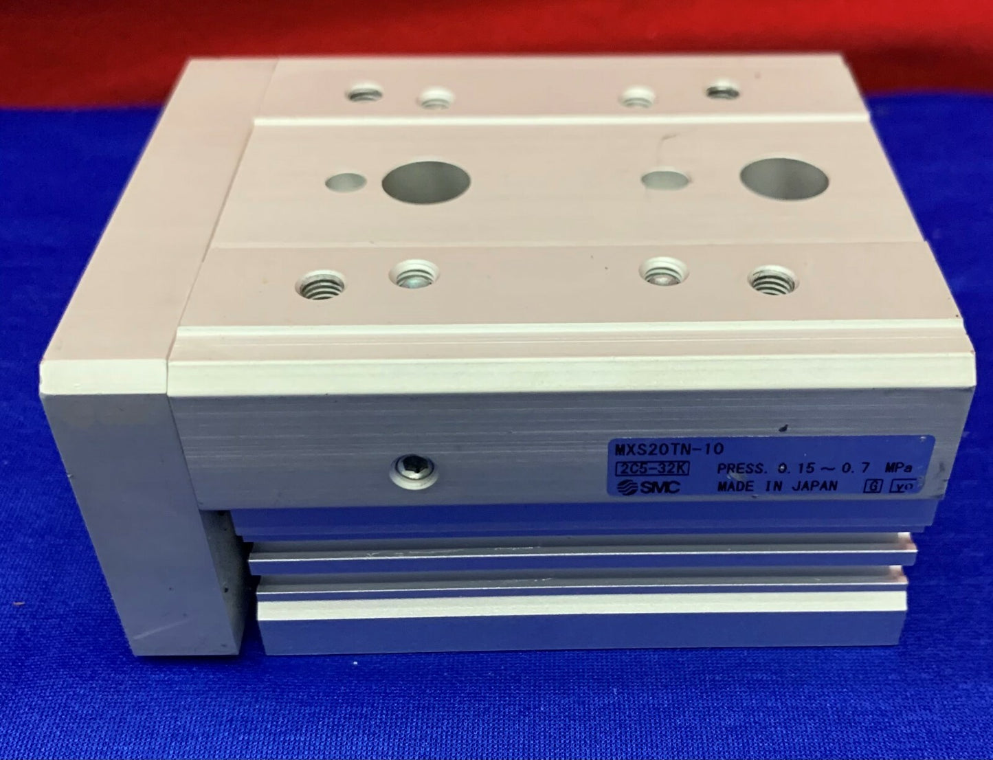 SMC MXS20TN-10 ガイドシリンダ スライドテーブル 0.15-0.7 Mpa 