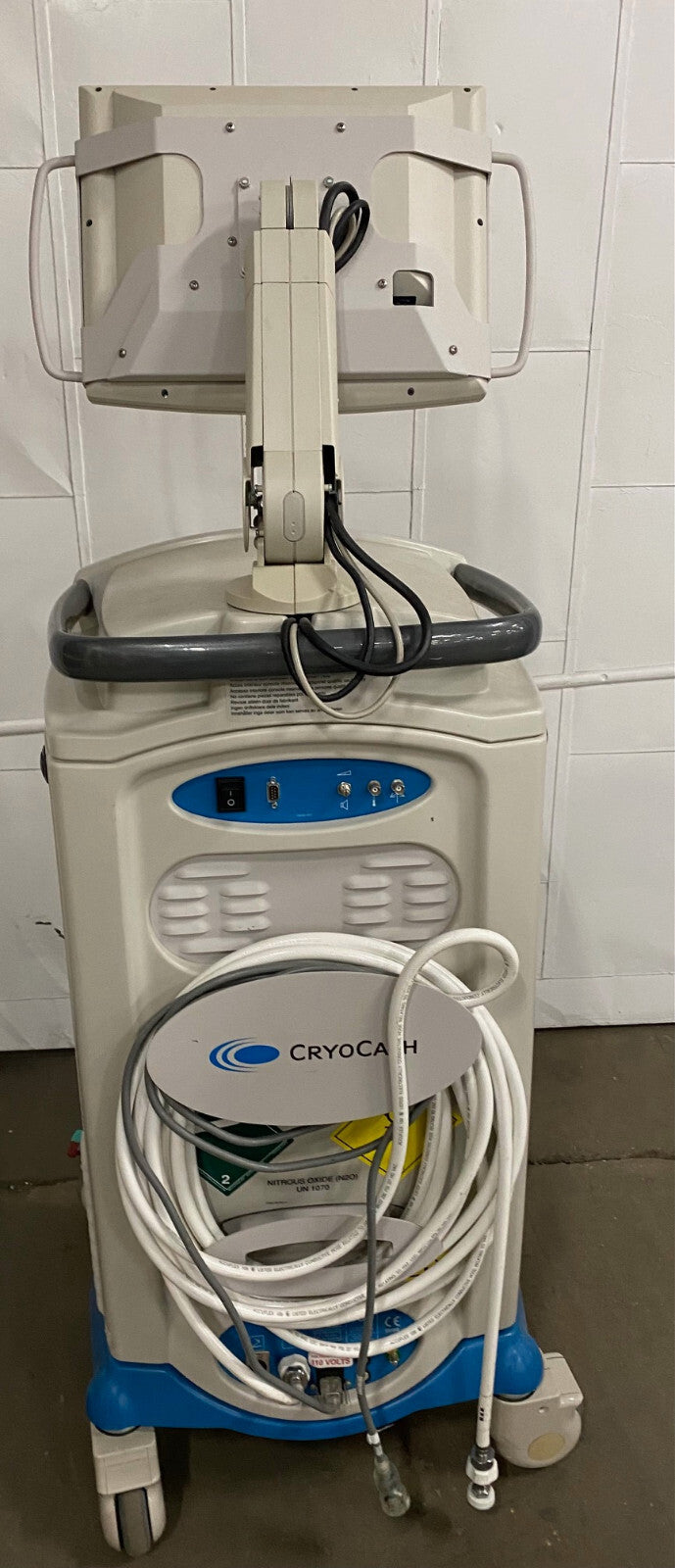 10000-003 CCT CRYOCATH 凍結手術ユニット - 部品と修理