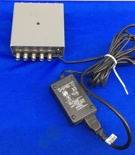 EXTRON ELECTRONICS ADA 2 300 HV AUDIO-VERTEILVERSTÄRKER