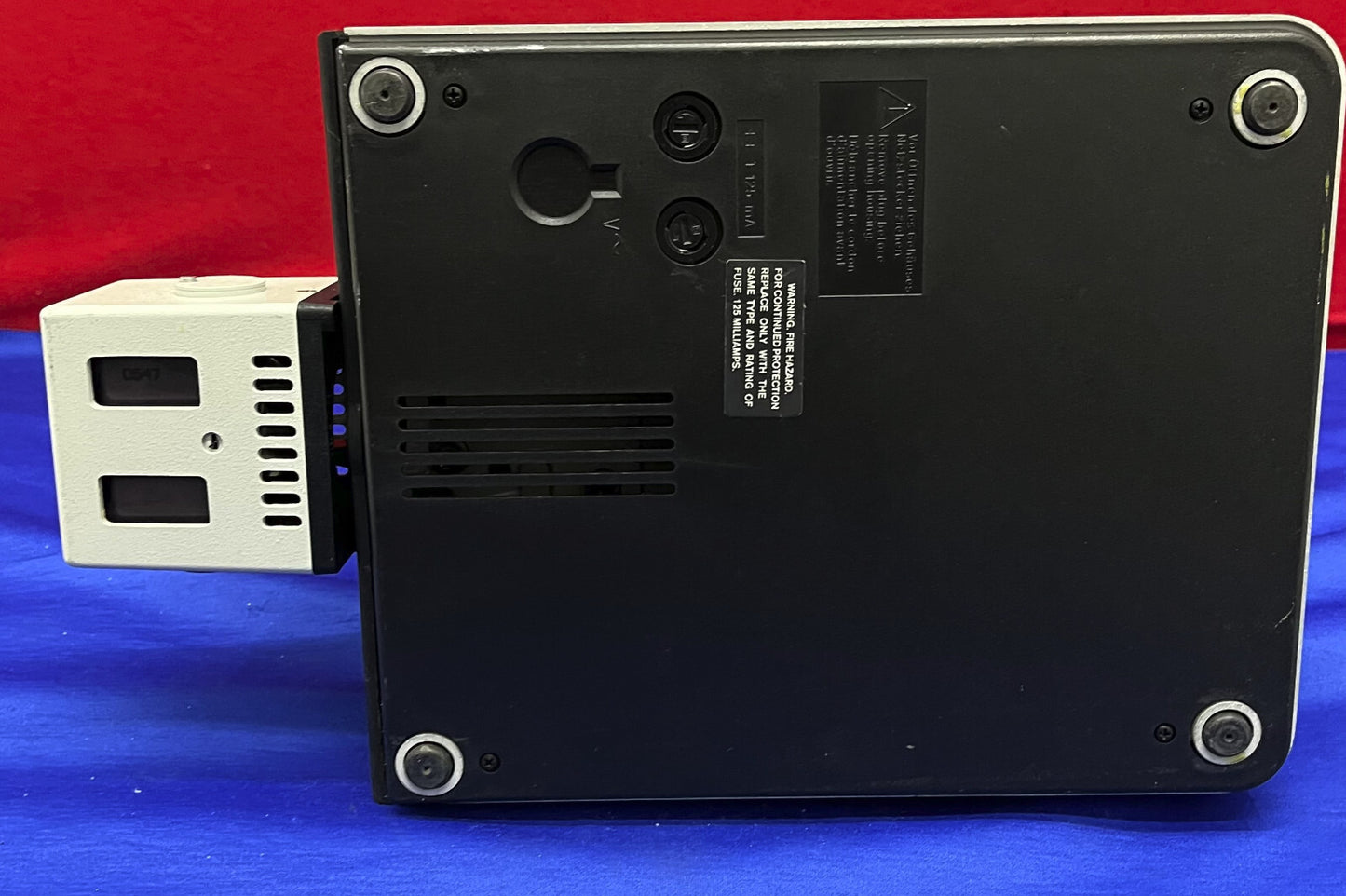 MICROSCOPIO BINOCULARE LEITZ LABORLUX K 02043.036 CON OCULARI PERIPLAN 10X/18