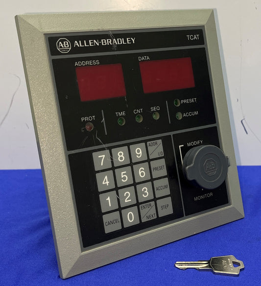 AB ALLEN BRADLEY 1745-TCAT SER. C TIMER TELLER TOEGANGS TERMINAL - ONDERDELEN/REPARATIE 